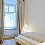 Minihotel *